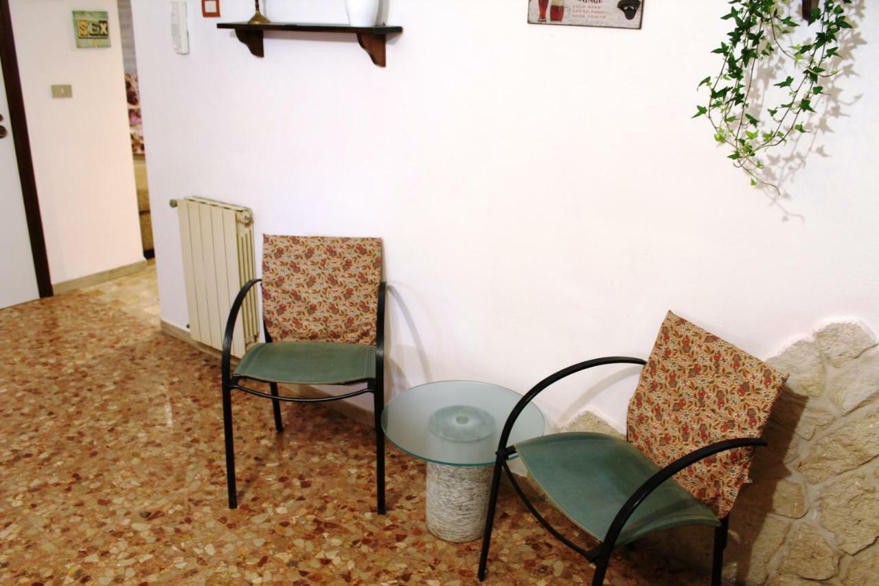 Tavernetta Jolie Apartman Pescara Kültér fotó